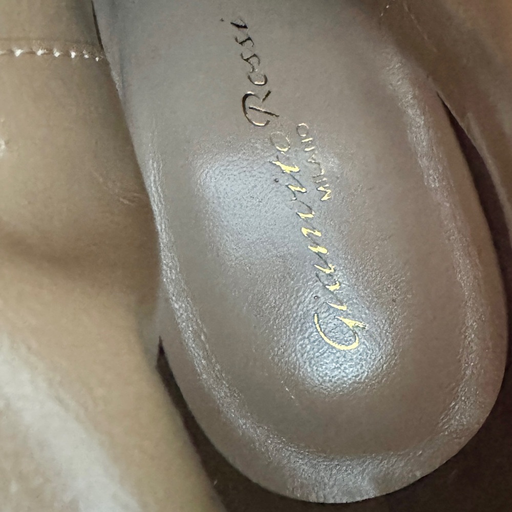 Gianvito Rossi *NEW* Suede Buckle Leather Booties- Size 36.5/ US 6.5 - Picture 10 of 12